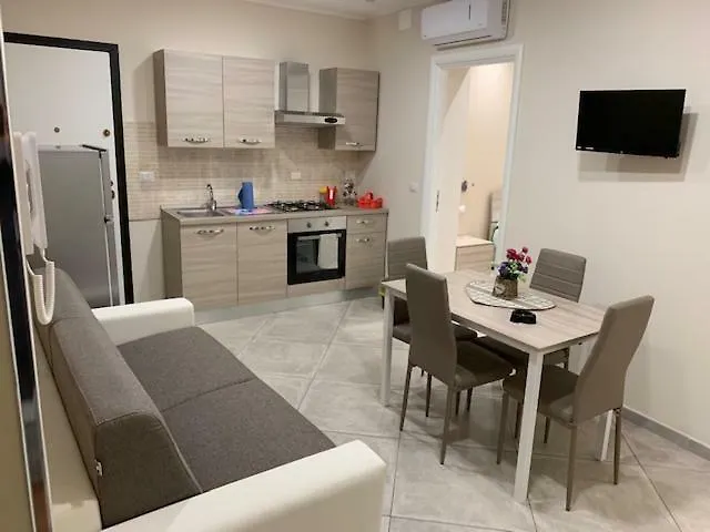 Appartamento Casa Ferdinandea Aeroporto di Catania Fontana Rossa